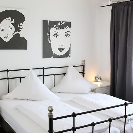 Hotel Alka Битигхайм-Биссинген Экстерьер фото