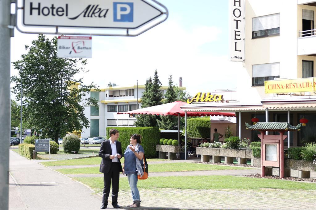 Hotel Alka Битигхайм-Биссинген Экстерьер фото
