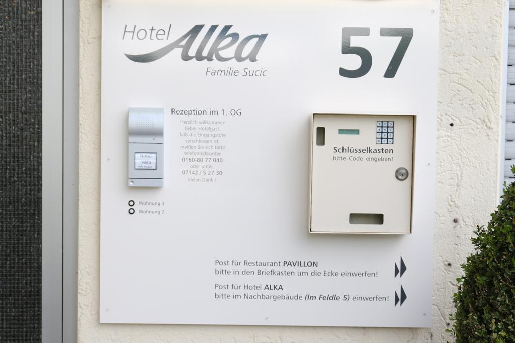 Hotel Alka Битигхайм-Биссинген Экстерьер фото